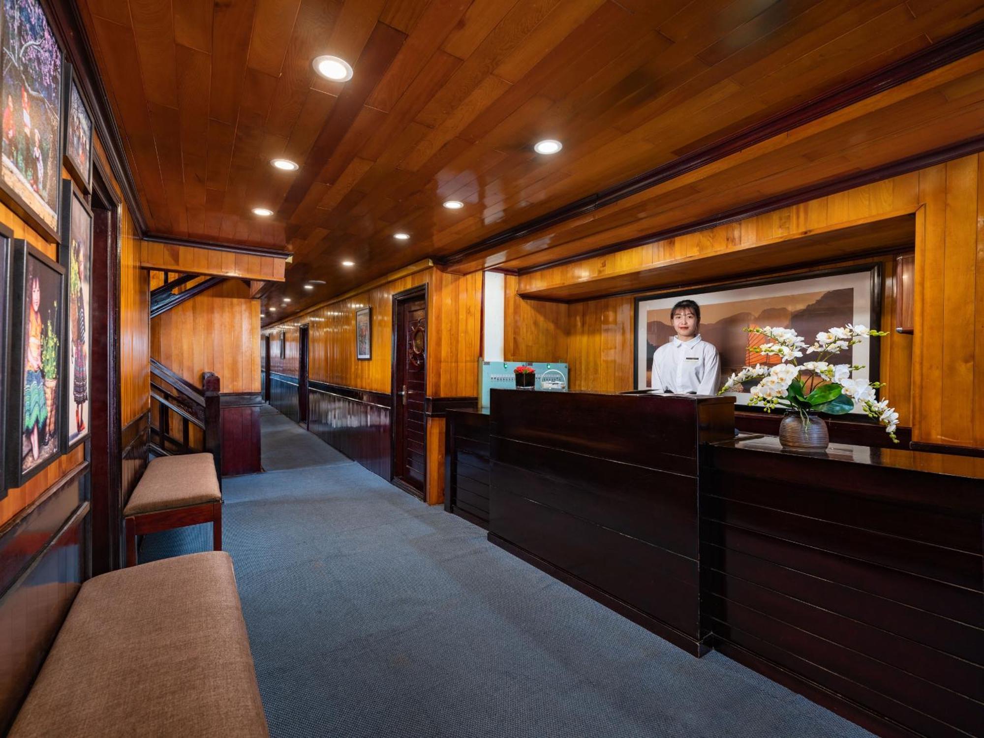 Hera Boutique Cruise Ha Long Bay Bagian luar foto