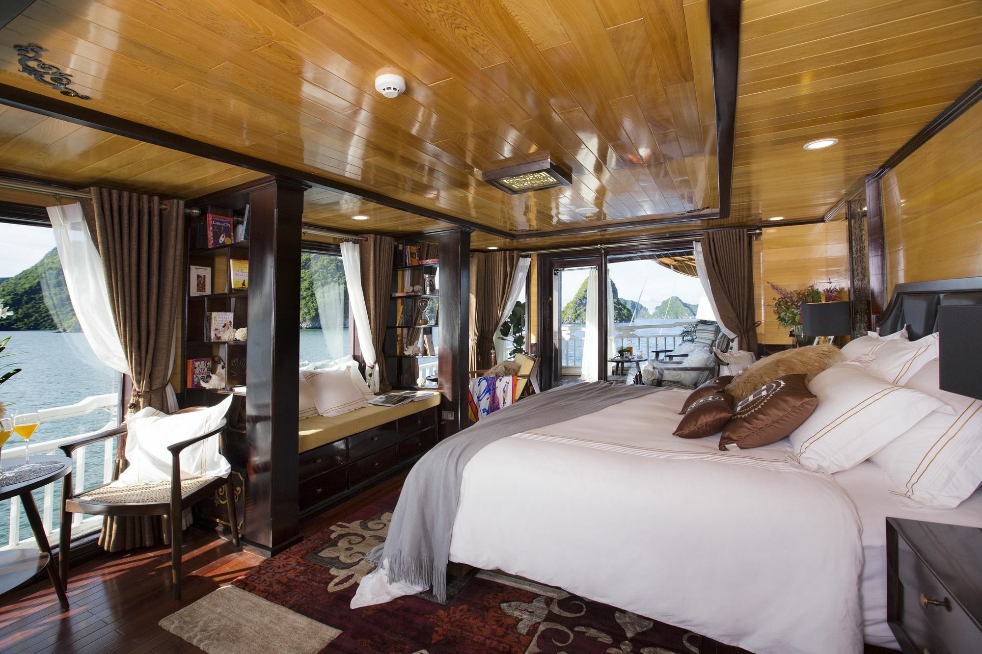 Hera Boutique Cruise Ha Long Bay Bagian luar foto