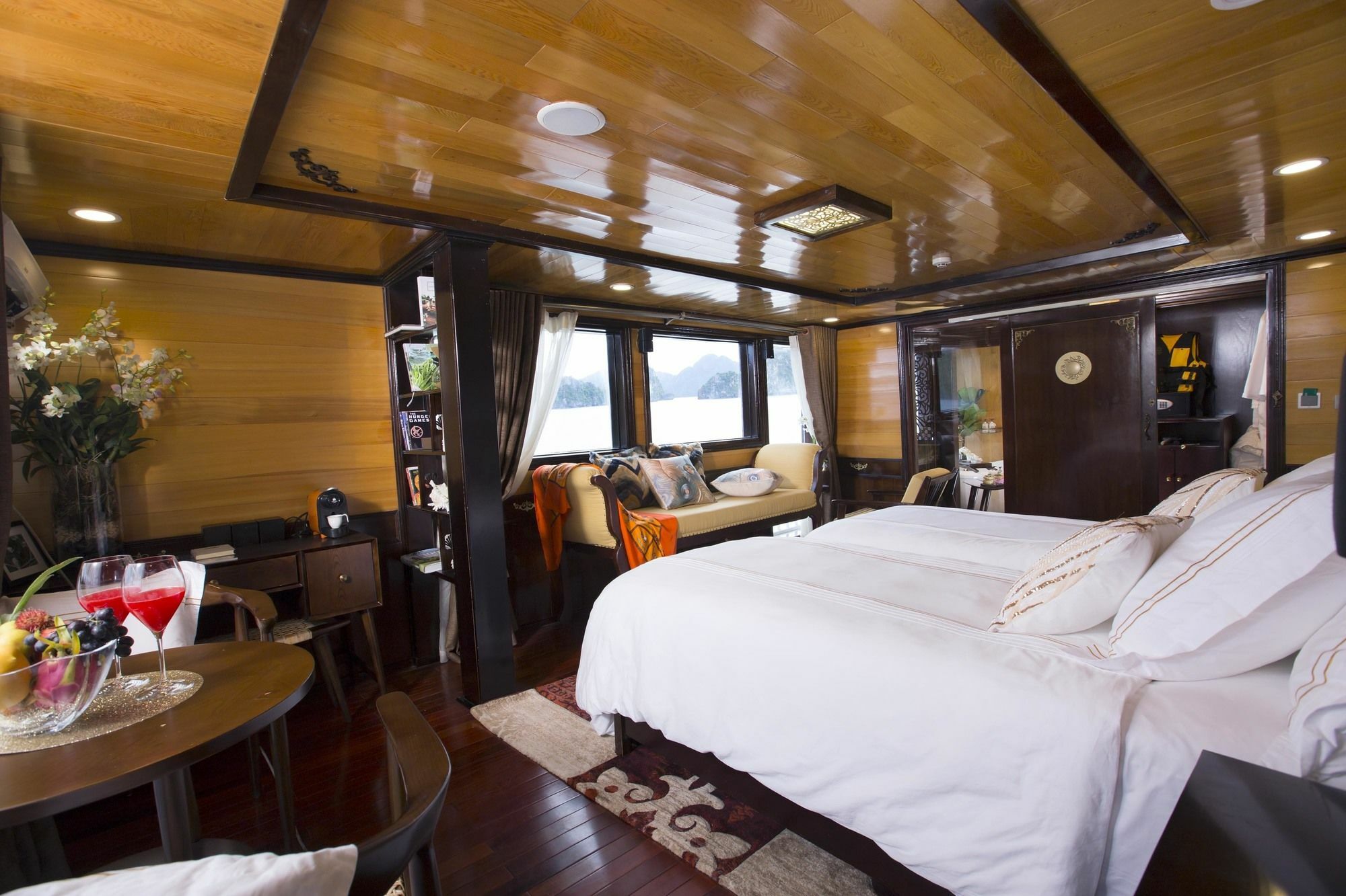 Hera Boutique Cruise Ha Long Bay Bagian luar foto
